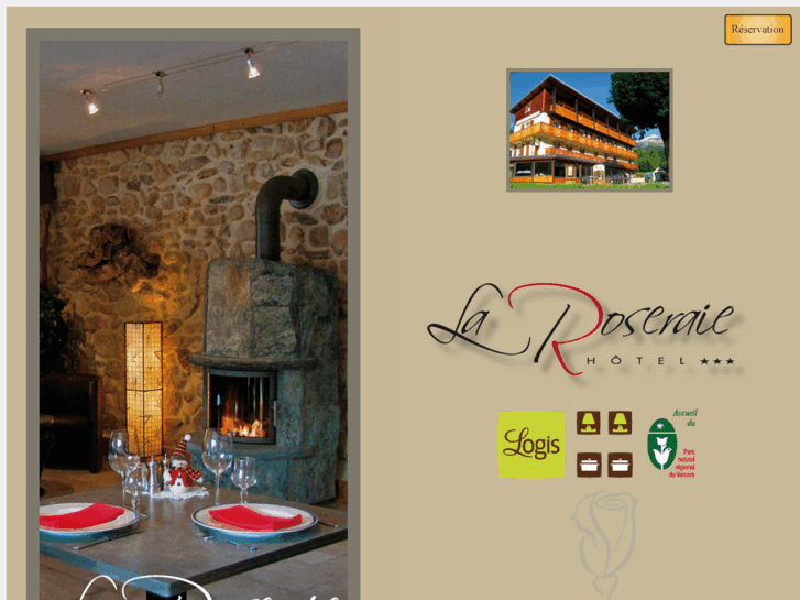 www.hotellaroseraie.com