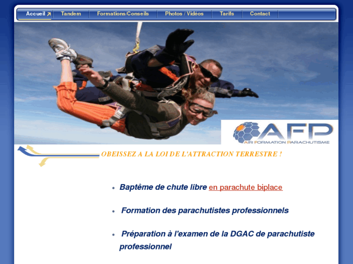 www.air-formation-parachutisme.com