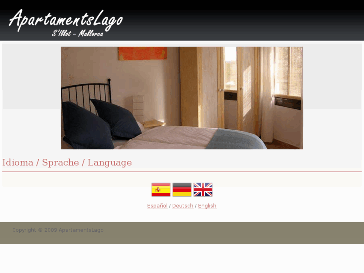 www.apartamentslago.com