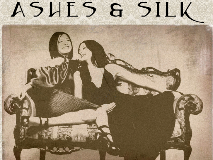 www.ashesandsilk.com