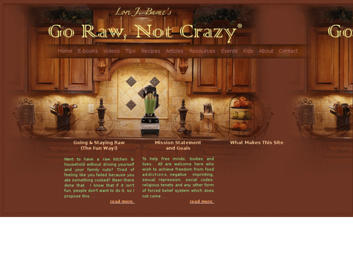 www.gorawnotcrazy.com