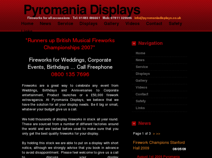 www.pyromaniadisplays.co.uk