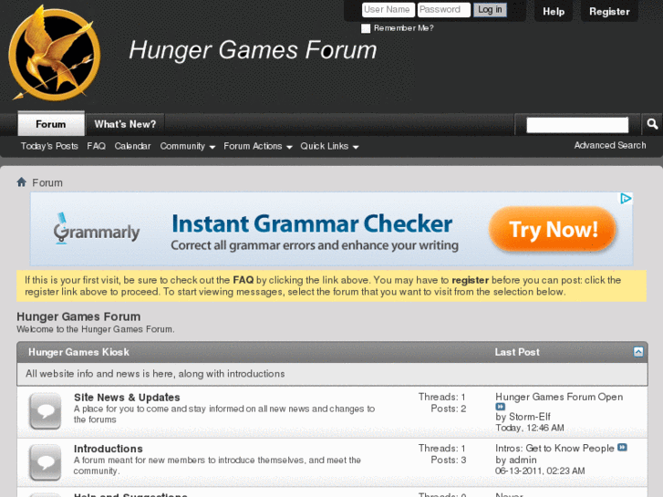 www.hungergamesforum.com