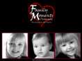 familymomentsphotography.com