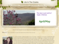 lifeintheozarks.com
