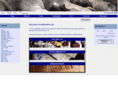 fourwallswine.com