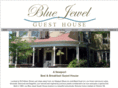 bluejewelguesthouse.com