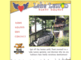 lakelemonguesthouses.com