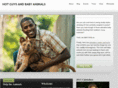 hotguysandbabyanimals.com