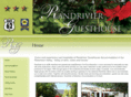 robertson-accommodation.com