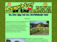 laughteronthelawn.com