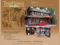 treehousechiangmai.com