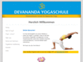 devananda-yogaschule.at