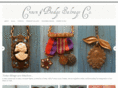 badgeandcrown.com