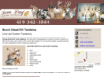 loneleaftaxidermy1.com