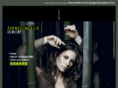 evangelinelillyishot.com