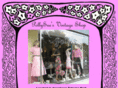 pollysues.com
