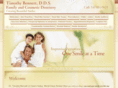 mycastrovalleydentist.com