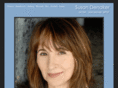 susandenaker.com