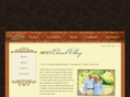 chinookvillage.com