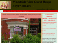 woodsidevillaguesthouse.com