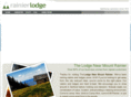 rainierlodge.com