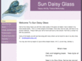 sundaisyglass.com