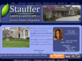 staufferlawn.com