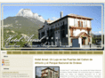 hotelarnal.com