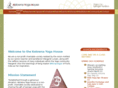 kelownayogahouse.org