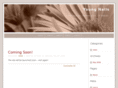 youngnailspa.com