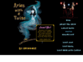 ariaswithatwist.com