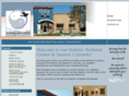 alivingartscenter.com