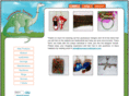 laurasaurusdesigns.com