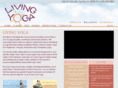 livingyogaaurora.com