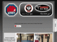 combatclubmma.com