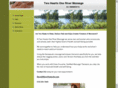 twoheartsonerivermassage.com