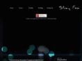 strayfox.com