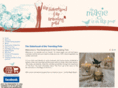 thesisterhoodofthetravelingpots.com