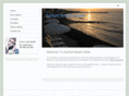 sunsetbeachapts.com