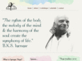 iyengaryogacenterlamesa.com