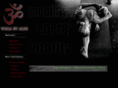 yogabyalex.com