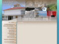la-grange-aux-arts.com