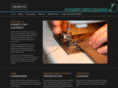 dynastydrycleaners.com
