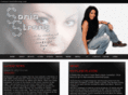 soniastrong.com