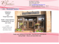 tailfeathersboutique.com