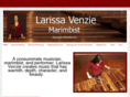 larissavenzie.com