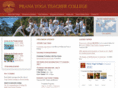 prana-yoga-teacher-college.com