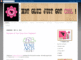 hotgluegunhelpers.com