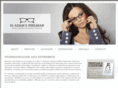 adamsperlman.com